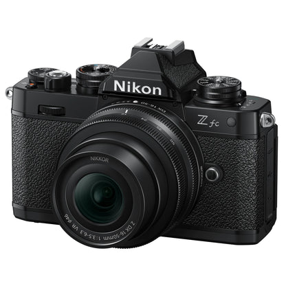 Nikon Z fc negra + NIKKOR Z DX 16-50 mm f/3.5-6.3 VR